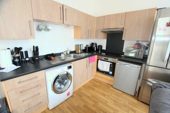 1 Bedroom Flat For Sale In High Street, Bedford, MK40