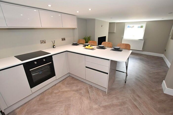 3 Bedroom End Of Terrace House For Sale In Dane Hill Row, Margate, CT9