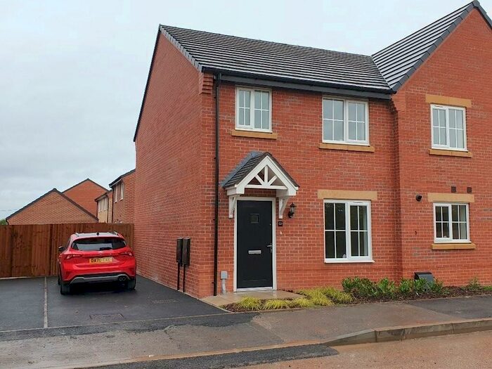 3 Bedroom Semi-Detached House To Rent In Green Field Way, Crewe, Cheshire, CW1