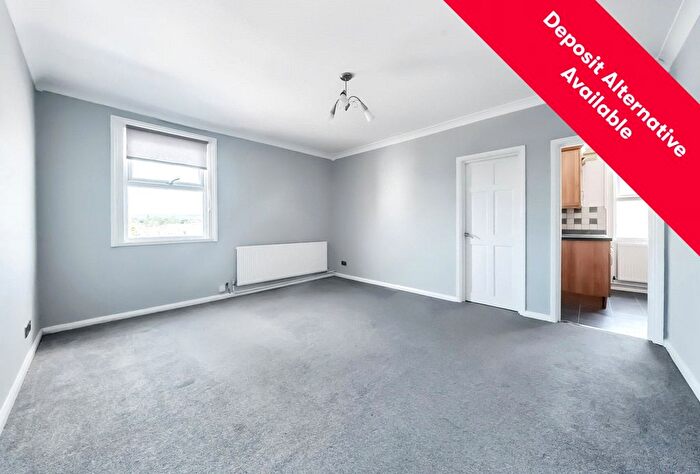 2 Bedroom Flat To Rent In St. Georges Street, Cheltenham, Gloucestershire, GL50