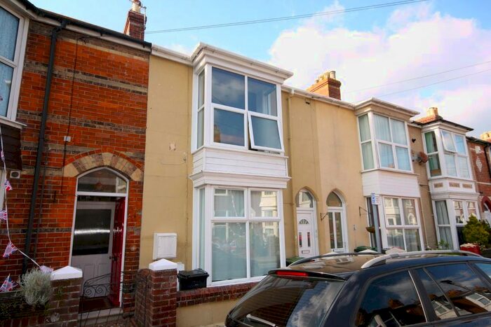 2 Bedroom Flat To Rent In Chelmsford Street, Weymouth, DT4