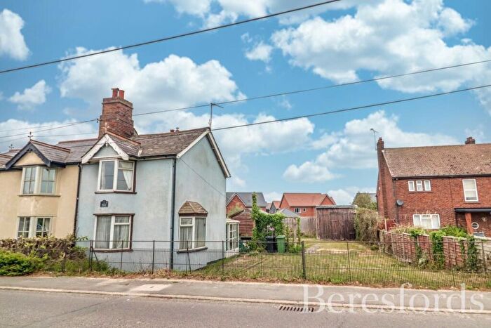 2 Bedroom Semi-Detached House For Sale In Colchester Road, Coggeshall, CO6