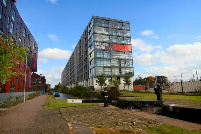 1 Bedroom Flat To Rent In Milliners Wharf, Munday Street, Manchester, M4