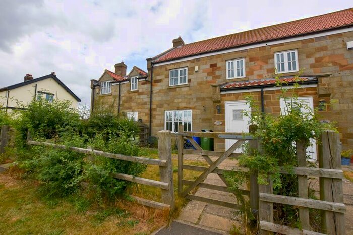 4 Bedroom Terraced House For Sale In Ugthorpe, Whitby, YO21
