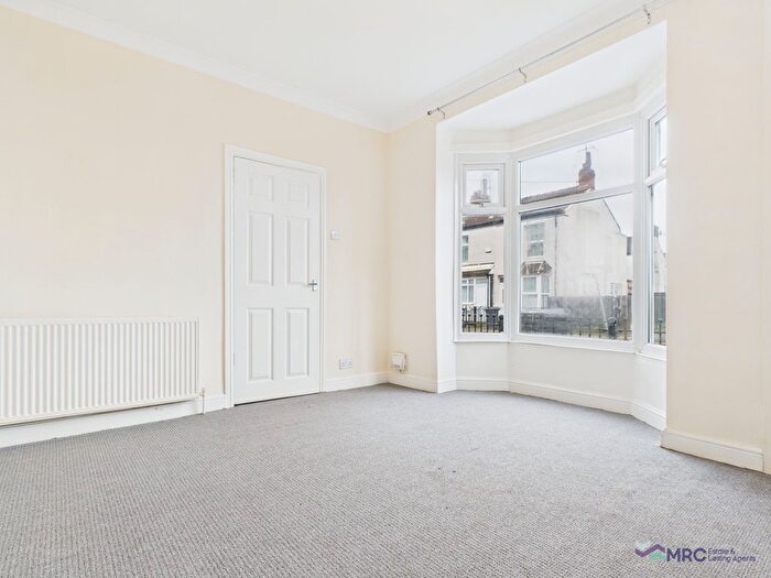 2 Bedroom Terraced House To Rent In Aylesford Street, Hull, HU3