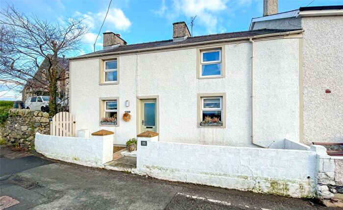 3 Bedroom Semi-Detached House For Sale In Ffordd Llanllechid, Llanllechid, Bangor, LL57