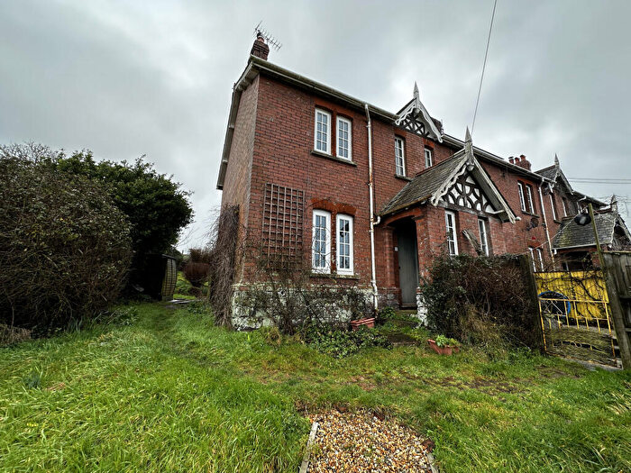 2 Bedroom End Of Terrace House For Sale In Uppincott Cottages, Shobrooke, Crediton, Devon, EX17