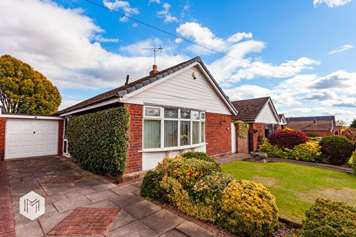 2 Bedroom Bungalow For Sale In Falcondale Road, Winwick, Warrington, Cheshire, WA2