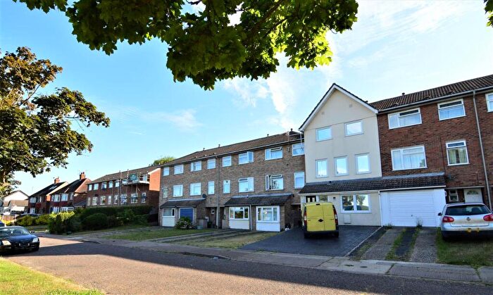 5 Bedroom Terraced House For Sale In St Andrews Avenue, Colchester, CO4