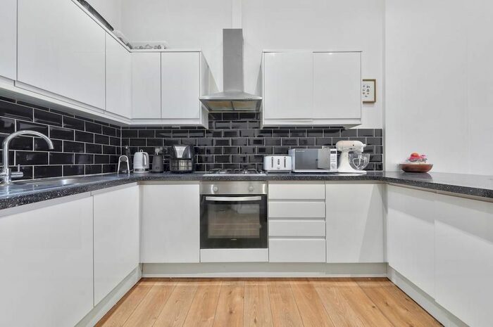 1 Bedroom Flat To Rent In High Street, London, W3