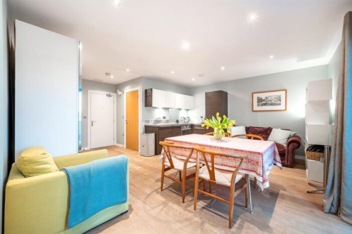 1 Bedroom Studio To Rent In Oval Road, London, NW1