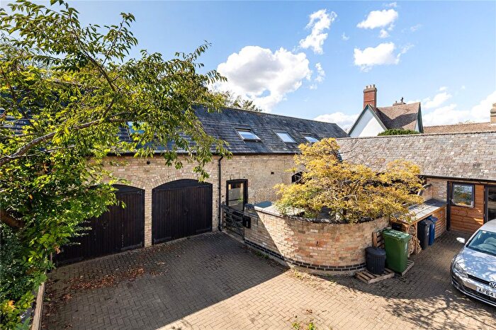 4 Bedroom Detached House For Sale In College Farm Court, Barton, Cambridge, Cambridgeshire, CB23
