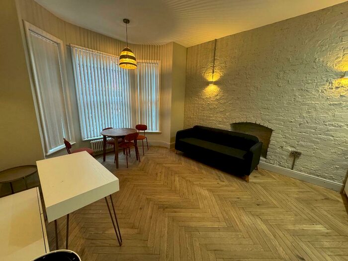 2 Bedroom Apartment To Rent In Albert Road, Stockport, M19