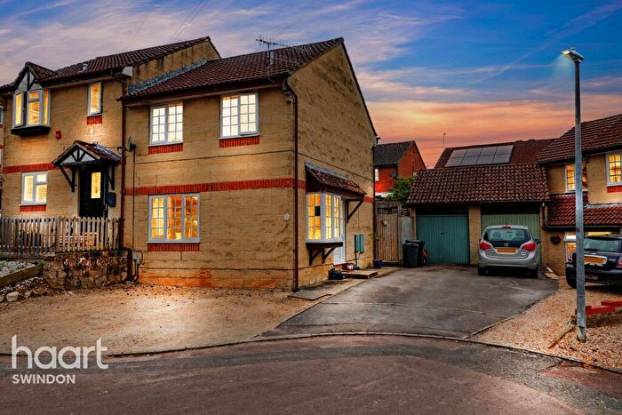 3 Bedroom Semi-Detached House For Sale In Mint Close, Swindon, SN2