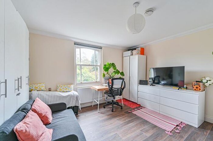 1 Bedroom Flat For Sale In Breakspears Road, London, SE4