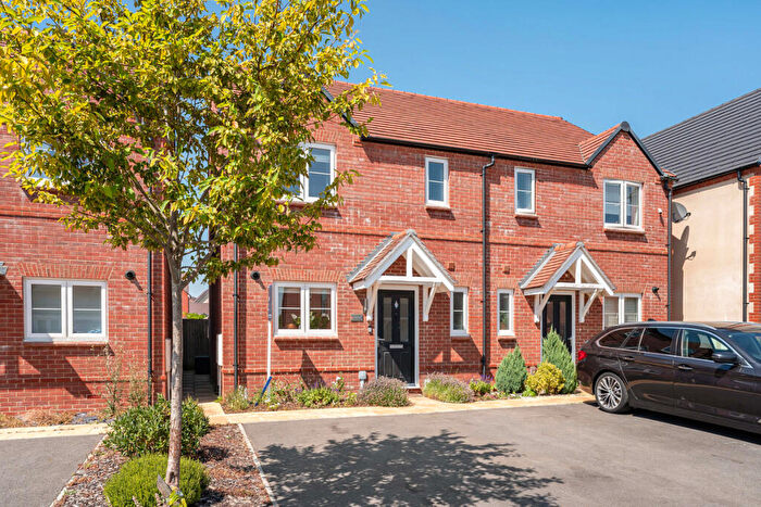 2 Bedroom Semi-Detached House For Sale In Appletons, Wantage, OX12