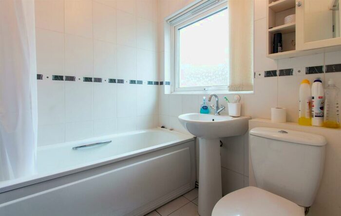 1 Bedroom Private Hall To Rent In The Walk, Roath, CF24