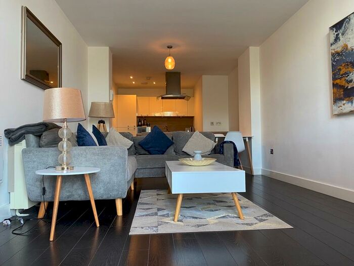 1 Bedroom Apartment To Rent In Commercial Road, Liverpool, Merseyside, L5