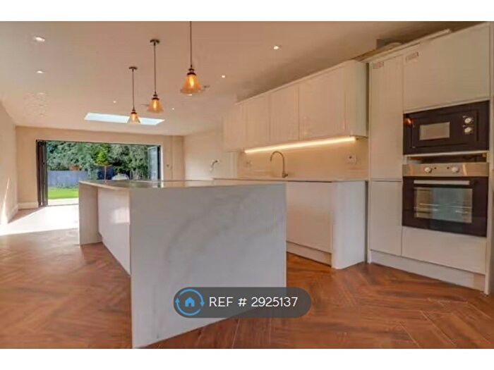 4 Bedroom Semi-Detached House To Rent In Ongar Road, Brentwood, CM15