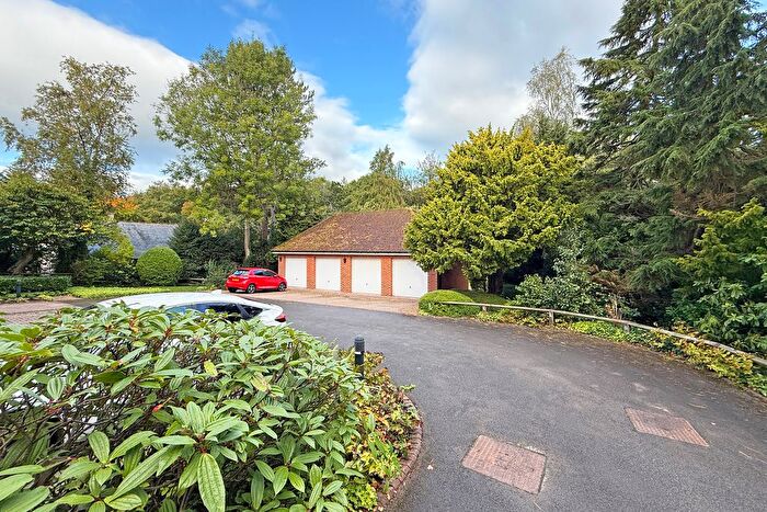 3 Bedroom Flat For Sale In Brackenwood, Kent Road, Harrogate, HG1