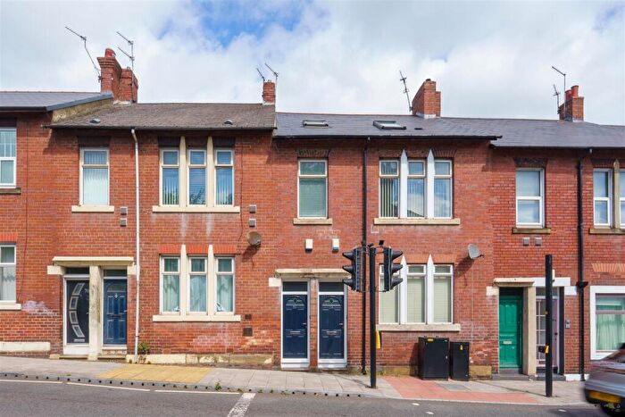 4 Bedroom Maisonette To Rent In Station Road, South Gosforth, NE3