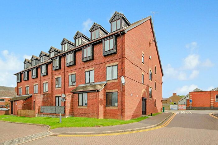 1 Bedroom Flat For Sale In , Rectory Road, Rushden, NN10