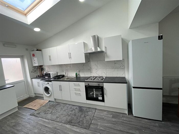 4 Bedroom End Of Terrace House To Rent In St. Georges Road, Coventry, CV1