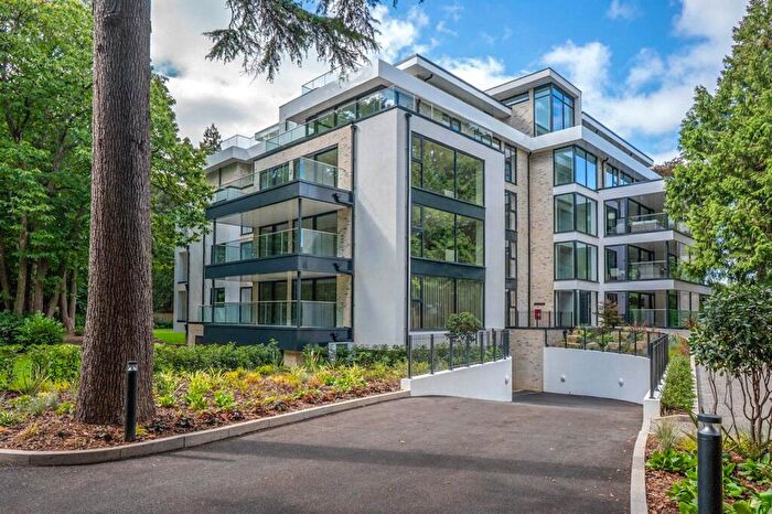 3 Bedroom Apartment For Sale In Wilderton Road, Poole, Dorset, BH13