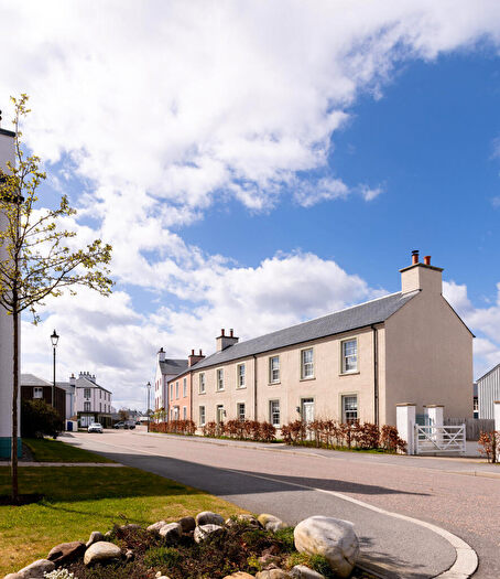 3 Bedroom Semi-Detached House For Sale In Greenlaw Road, Stonehaven, AB39