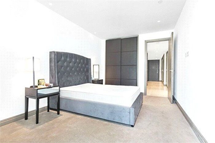 1 Bedroom Flat To Rent In One Blackfriars, - Blackfriars Road, Southwark, London, SE1