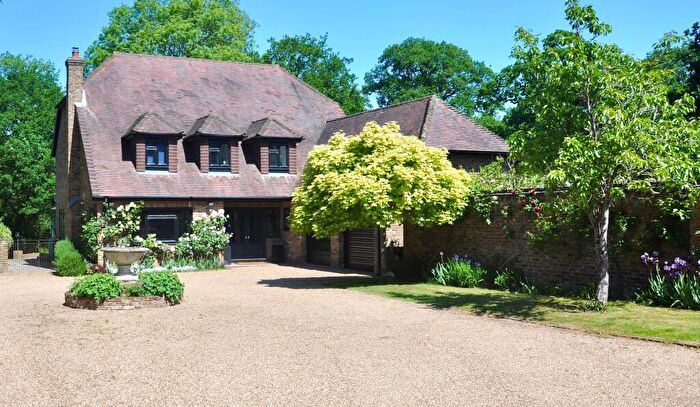 5 Bedroom Detached House For Sale In Hogs Back, Farnham, GU10