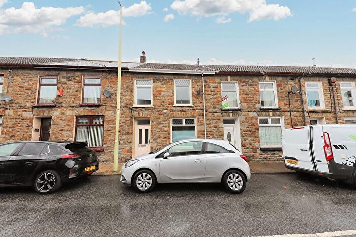 3 Bedroom Terraced House To Rent In Maindy Road, Ton Pentre, Pentre, CF41