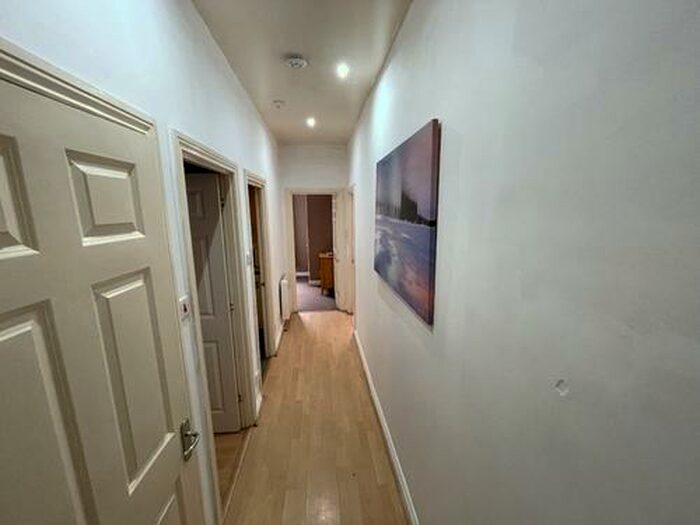 1 Bedroom Ground Flat To Rent In Cameron Court, Leith Walk, Edinburgh, EH6