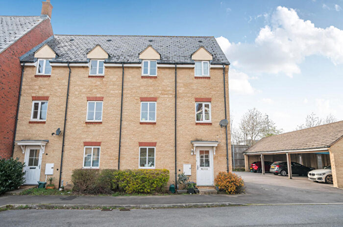 2 Bedroom End Of Terrace House For Sale In Greenacre Way, Bishops Cleeve, Cheltenham, GL52