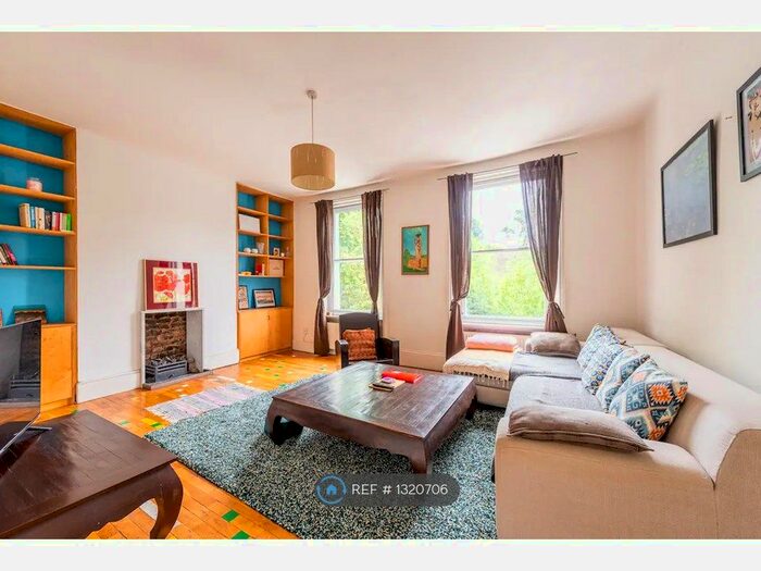 2 Bedroom Maisonette To Rent In Grosvenor Terrace, London, SE5