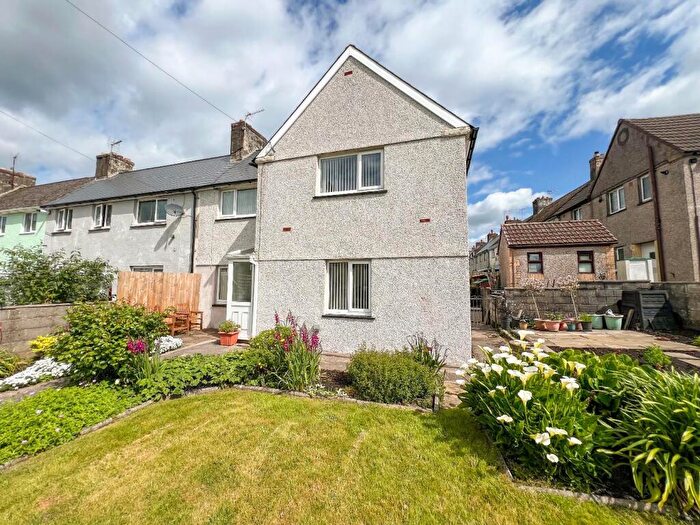 3 Bedroom Terraced House For Sale In Pendre, Bridgend County Borough, CF31