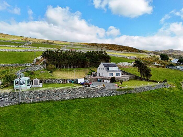 3 Bedroom Detached House For Sale In Bryn Bach, Llanaber, Barmouth, LL42