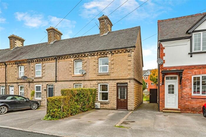2 Bedroom End Of Terrace House For Sale In Peter Street, Ashbourne, DE6