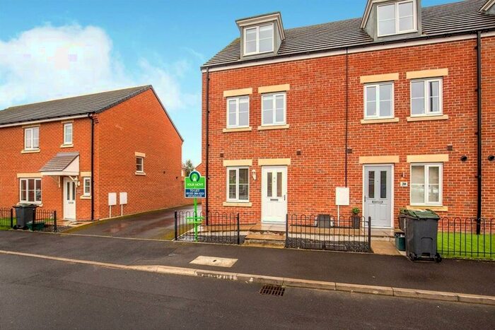 3 Bedroom Semi-Detached House To Rent In Leach Grove, Darlington, Durham, DL3