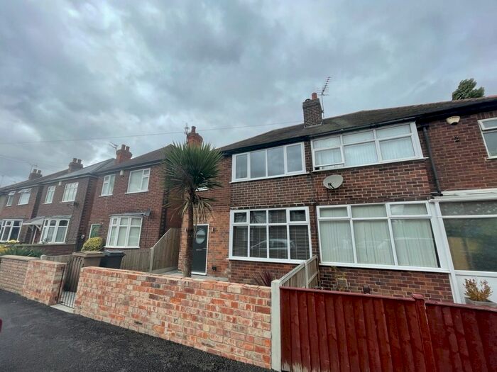 3 Bedroom Semi-Detached House To Rent In Grosvenor Avenue, Sawley, NG10