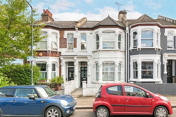 3 Bedroom Terraced House To Rent In Windsor Road, London, NW2
