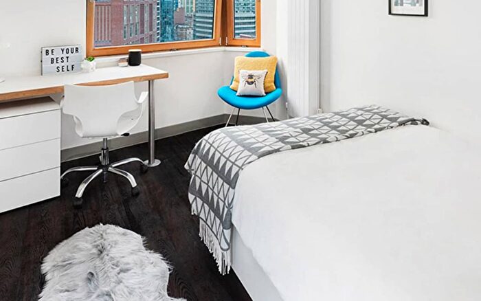 1 Bedroom Studio To Rent In Commercial Rd, London, E1