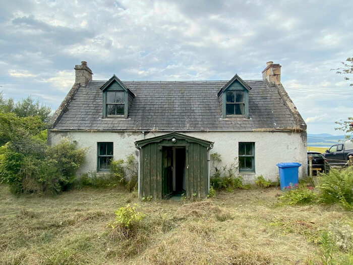 2 Bedroom Cottage For Sale In Duncanston, Conon Bridge, IV7