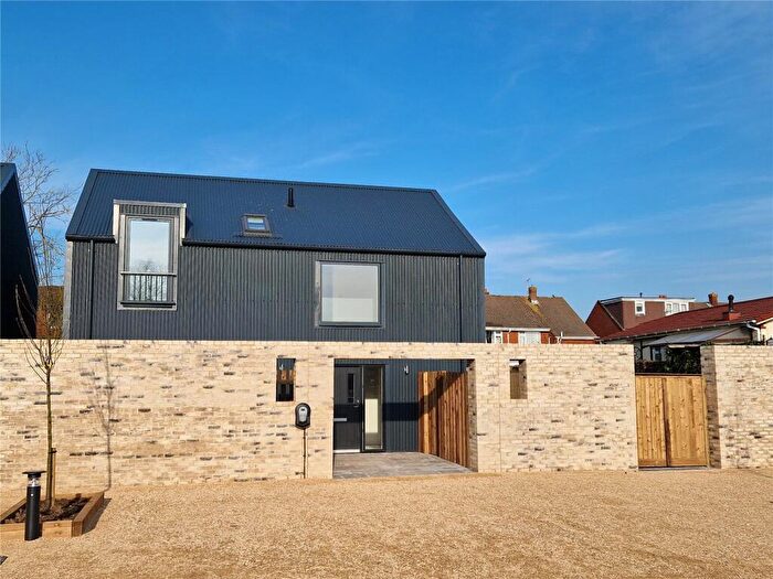 4 Bedroom Detached House For Sale In The Limes, Green Road, Stratton St Margaret, Swindon, SN2