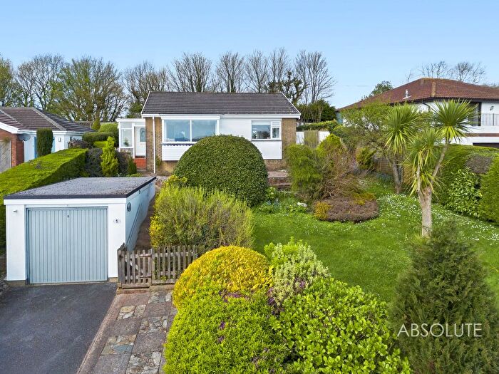 3 Bedroom Bungalow For Sale In Rocombe Close, Torquay, TQ2