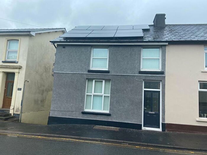 3 Bedroom End Of Terrace House For Sale In Sennybridge, Brecon, LD3