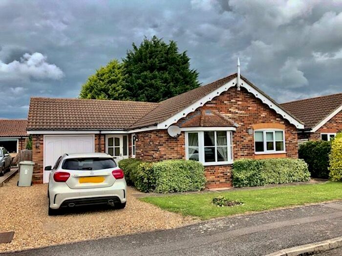 3 Bedroom Detached Bungalow To Rent In Robinson Lane, LN11