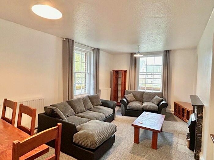 4 Bedroom Terraced House To Rent In St Davids Hill, Exeter, EX4