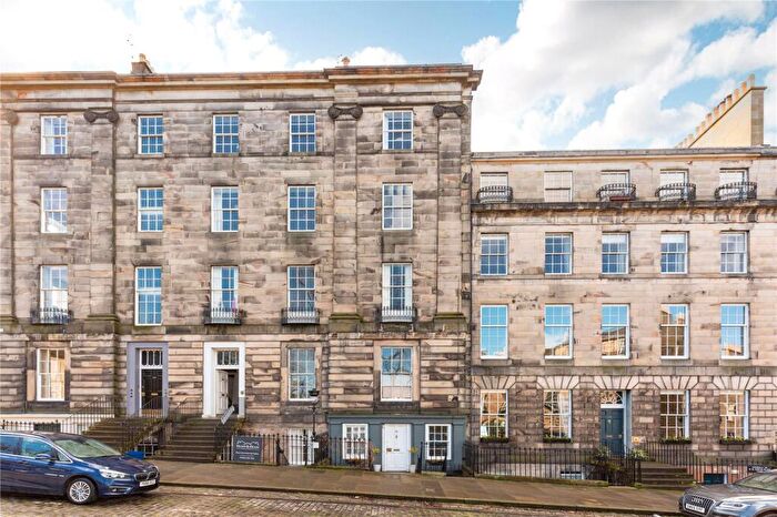 1 Bedroom Apartment To Rent In India Street, Edinburgh, Midlothian, EH3
