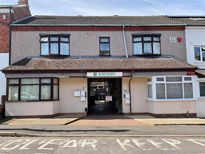 1 Bedroom Flat To Rent In Oxford Street Rugby Warwickshire, CV21